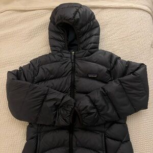 Girl’s Navy Blue Patagonia Jacket